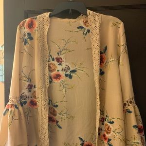 Tan floral kimono